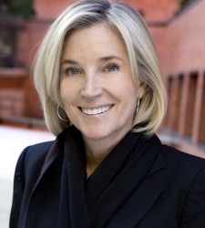dancausa-maria-dolores-sonrisa.jpg