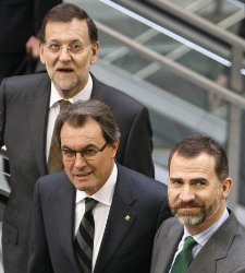 rajoy-mas-rey-luis-moreno.jpg