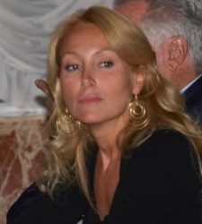 Esther_Alcocer.jpg