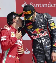 <b>Fernando Alonso</b> presiona a Ferrari con la amenaza de abandonar el equipo