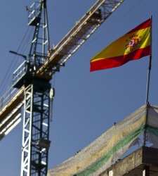 Grua-Espania.jpg