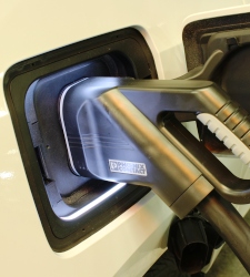 coche_electrico_bmw_i3_carga_rapida.jpg