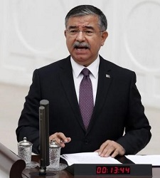 IsmetYilmaz-reuters.jpg
