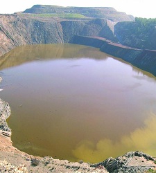 minaaznalcollarint.jpg