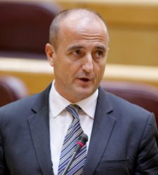 sebastian-senado.jpg