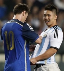 messi-firma-argentina-reuters.jpg