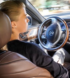 coche_autonomo_mercedes_02.jpg