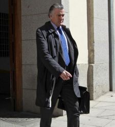 barcenas-gabardina-efe.jpg
