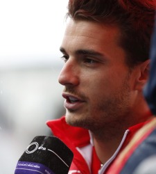 Bianchi-Suzuka-micro-2014-reuters.jpg