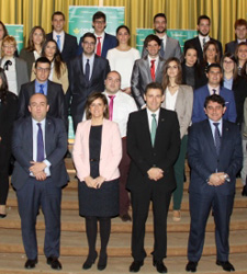 Universitarios