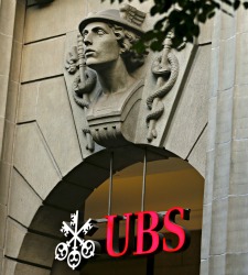 ubs-logo-fachada.jpg