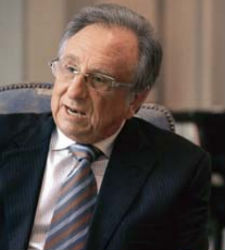 tomasfuertes225.jpg