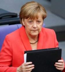 merkel_bundestag_reuters.jpg