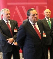 AVEasamblea225gl.jpg