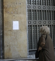 grecia-banco-central-senora.jpg