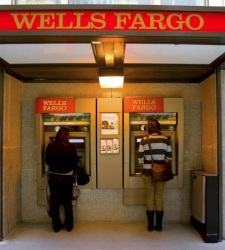 wells_bloomberg.jpg
