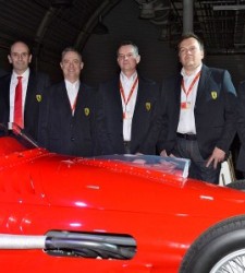 ferrari_presentacion_nuevo_motor.jpg