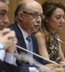 montoro-PGE2016-equipo-economico.jpg