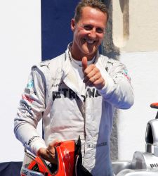schumacher-podio-valencia.jpg