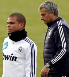 pepe-mourinho-tension.jpg