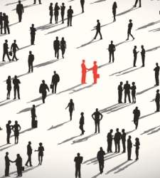empleo-multitud.jpg