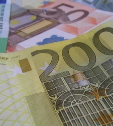 Euros.jpg