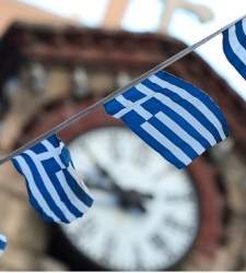 Grecia-reloj-bandera.jpg
