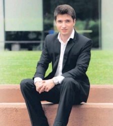 sergio-escote.jpg