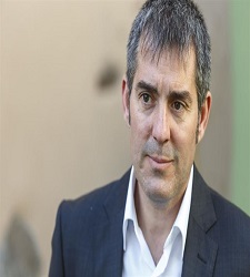 225x250-clavijo.jpg