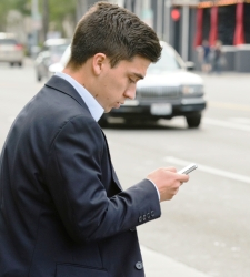 movil_coche_istock.jpg