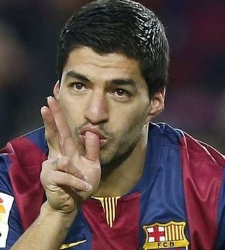 luis-suarez-dedo.jpg