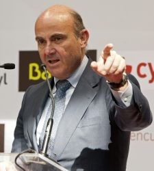 Guindos-avila.jpg