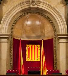 catalunya espanya banderas