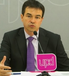 Andres-herzoq-UPYD-twitter.jpg