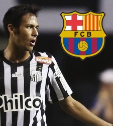 Neymar-escudo-barcelona-2013.jpg