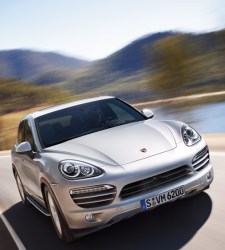 Los jóvenes españoles cambian el 'sueño de Porsche' por la realidad post-crisis