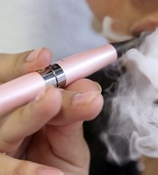 225x250_cigarro-electronico-efe.jpg