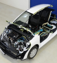 Peugeot lanzará en 2016 un coche híbrido de aire comprimido