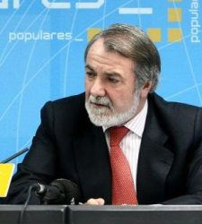 mayor_oreja250.jpg