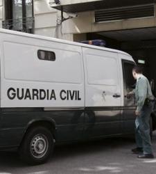 guardia_civil_furgon.jpg