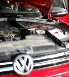 volkswagen_coche_revision_reuters.jpg