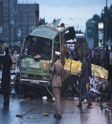 225x250-explosion-kenia.jpg