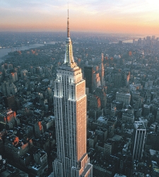 empire-state-gris.jpg
