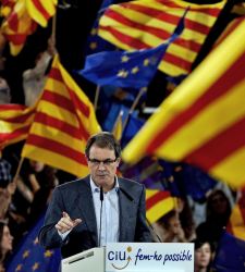 artur-mas-bandera.jpg