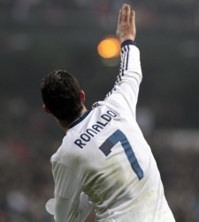 CR7-celebra-arquero-2013-celta-efe.jpg