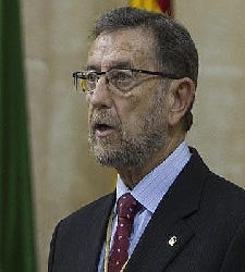 manuelgraciaint.jpg