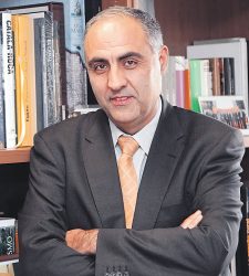 amador-ayora.jpg