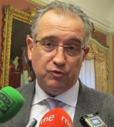 enrique-maya.jpg