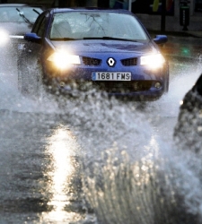 coche_lluvia_efe.jpg