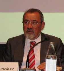 JVGonzalez225.jpg